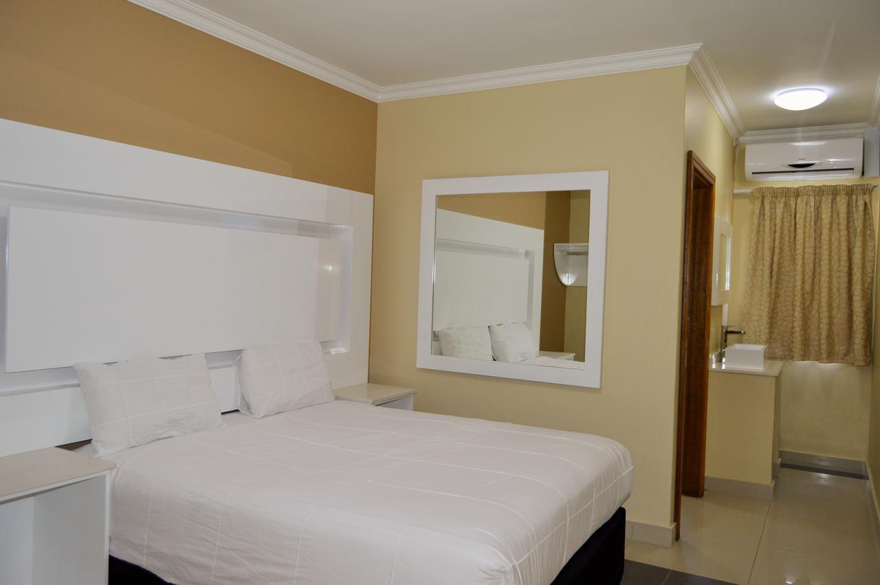 Palace Lodge Morningside Durban Esterno foto
